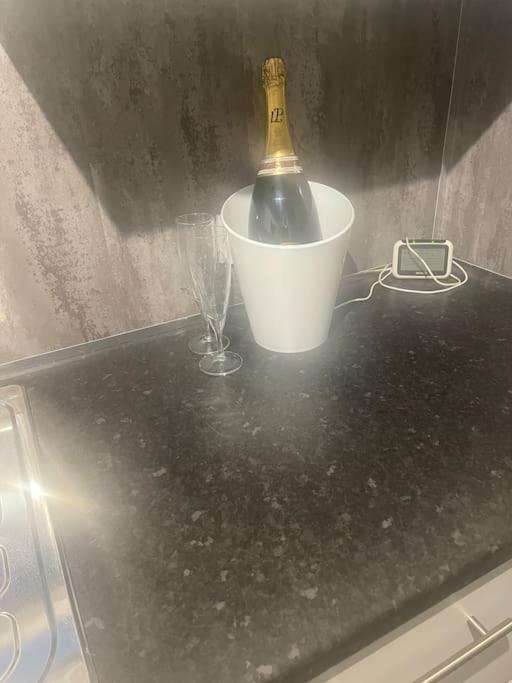 Birks Road Villa Cleator Moor Екстериор снимка